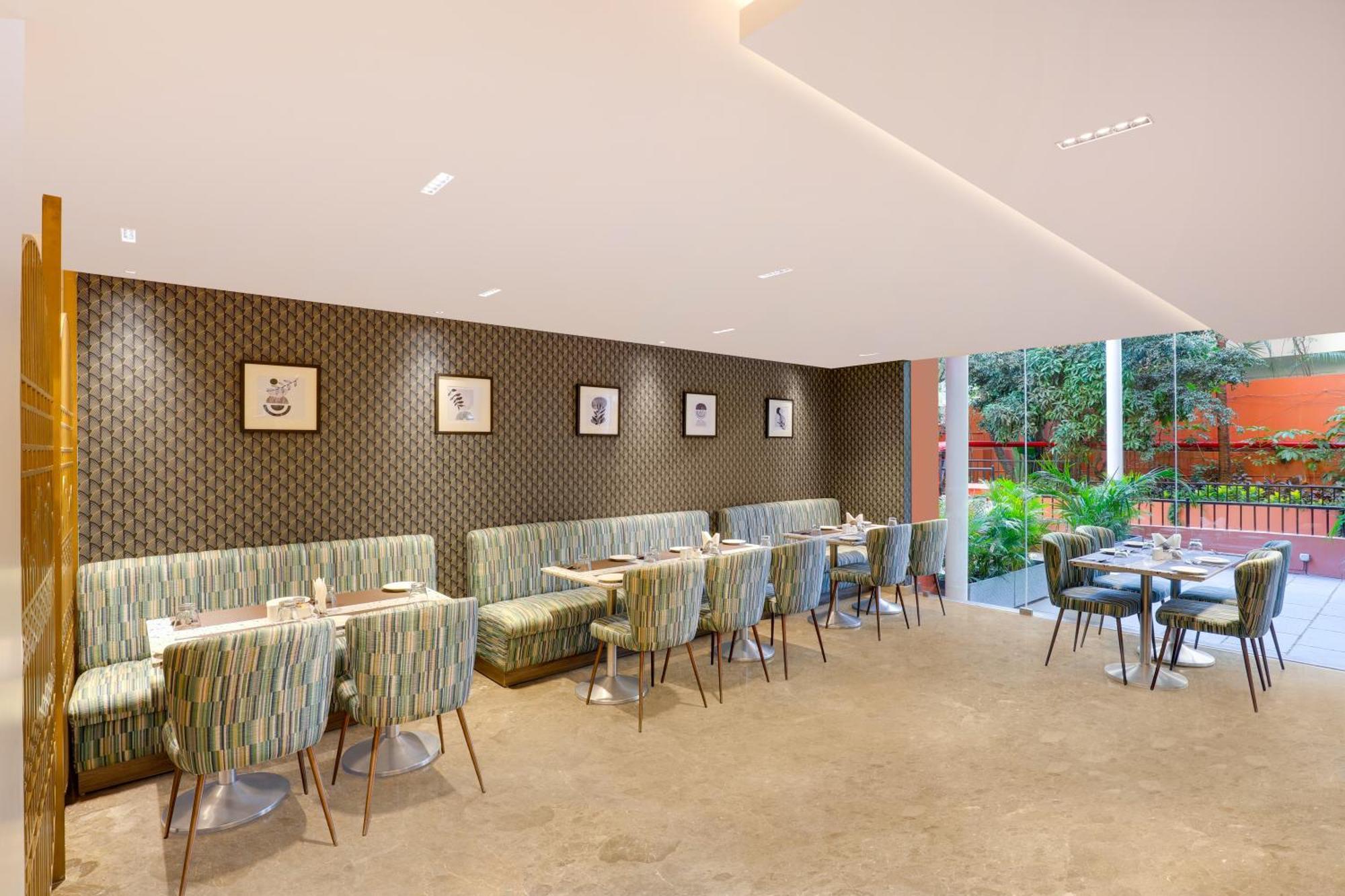 Lemon Tree Suites, Whitefield, Bengaluru Ngoại thất bức ảnh