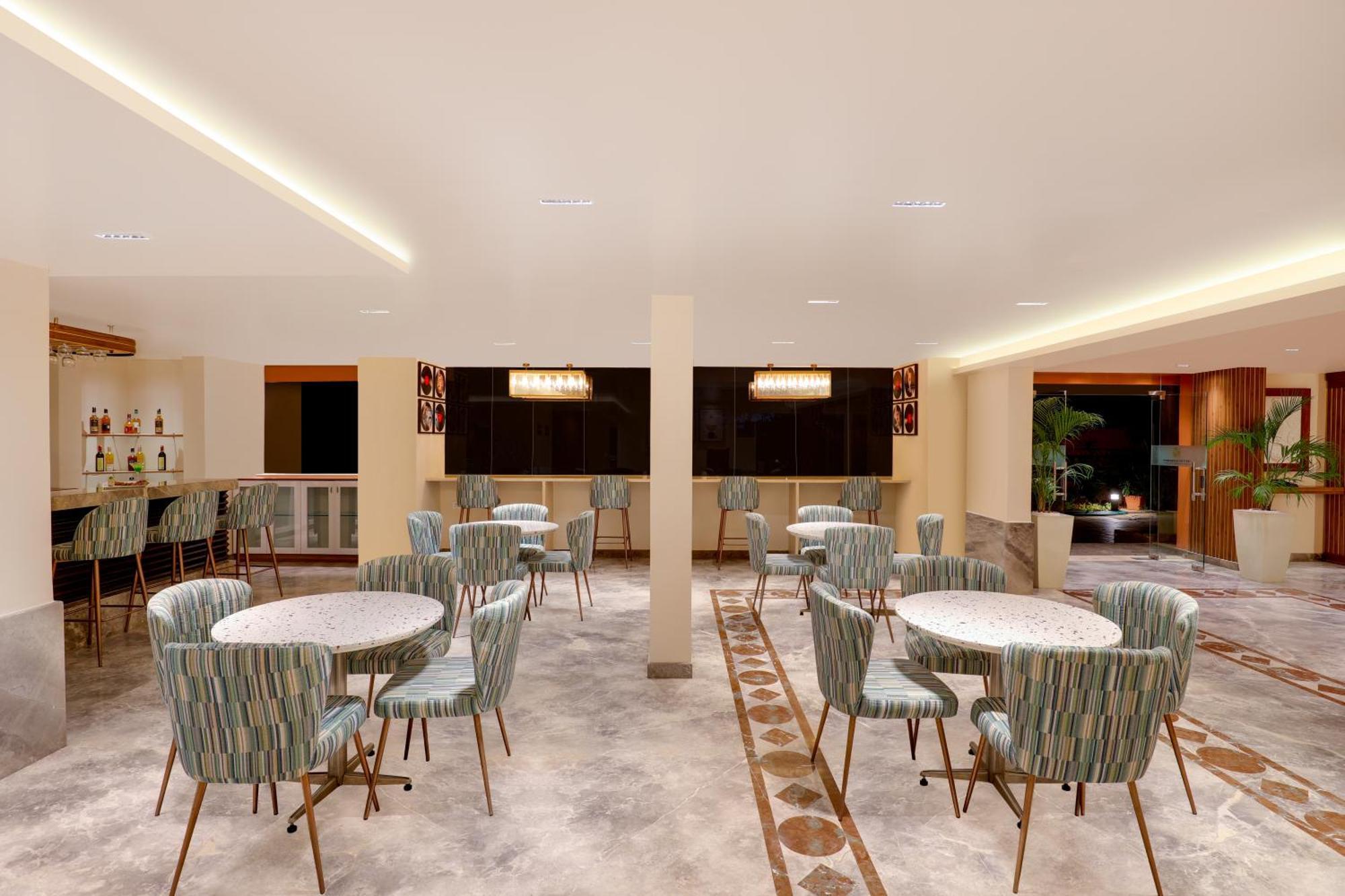 Lemon Tree Suites, Whitefield, Bengaluru Ngoại thất bức ảnh